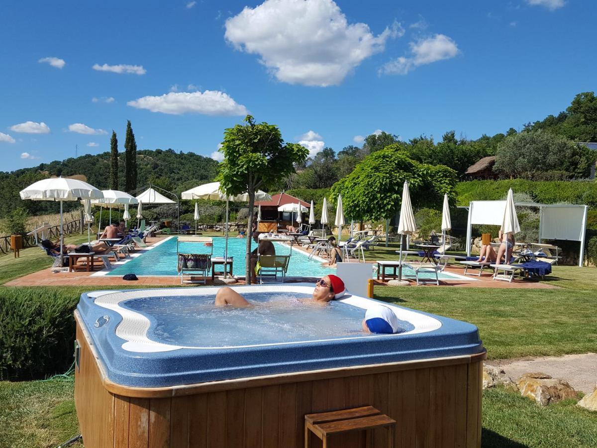 Saturnia Tuscany Country House ภายนอก รูปภาพ