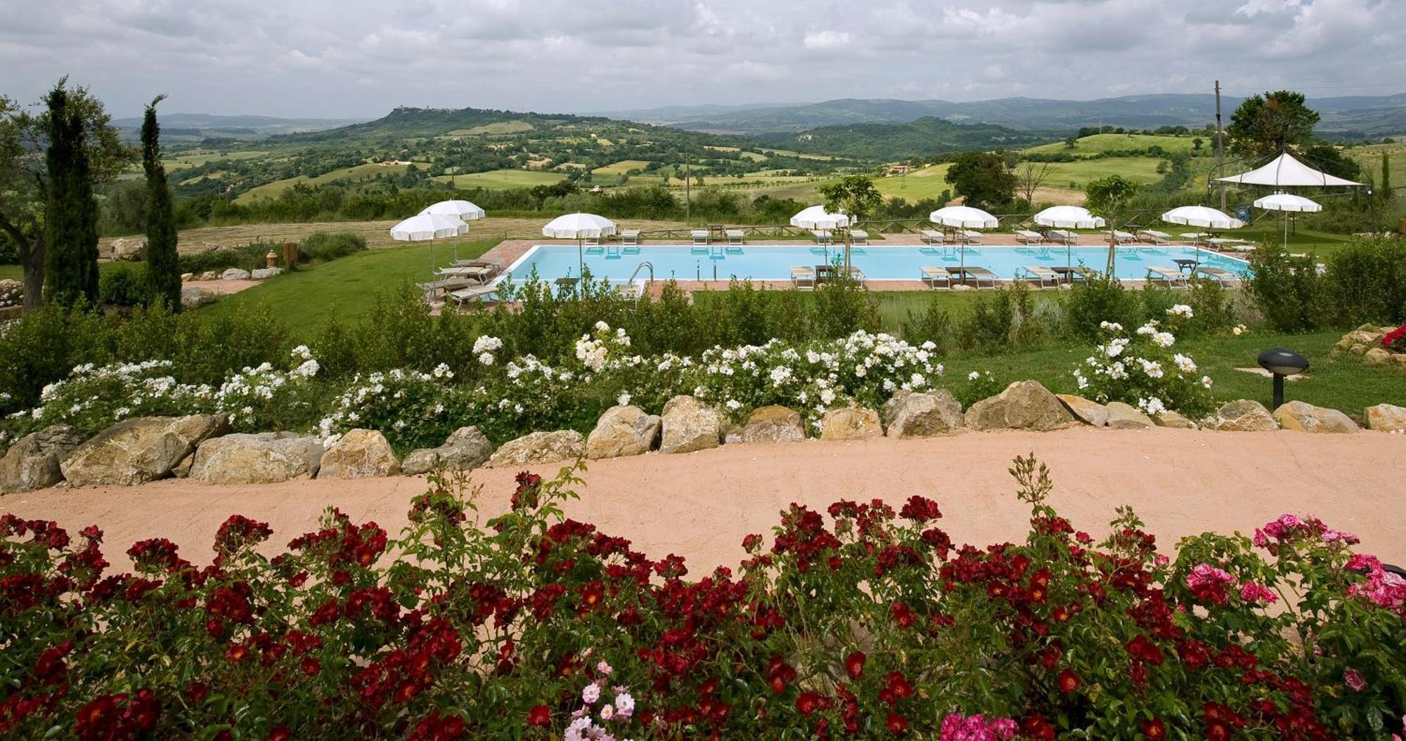 Saturnia Tuscany Country House ภายนอก รูปภาพ